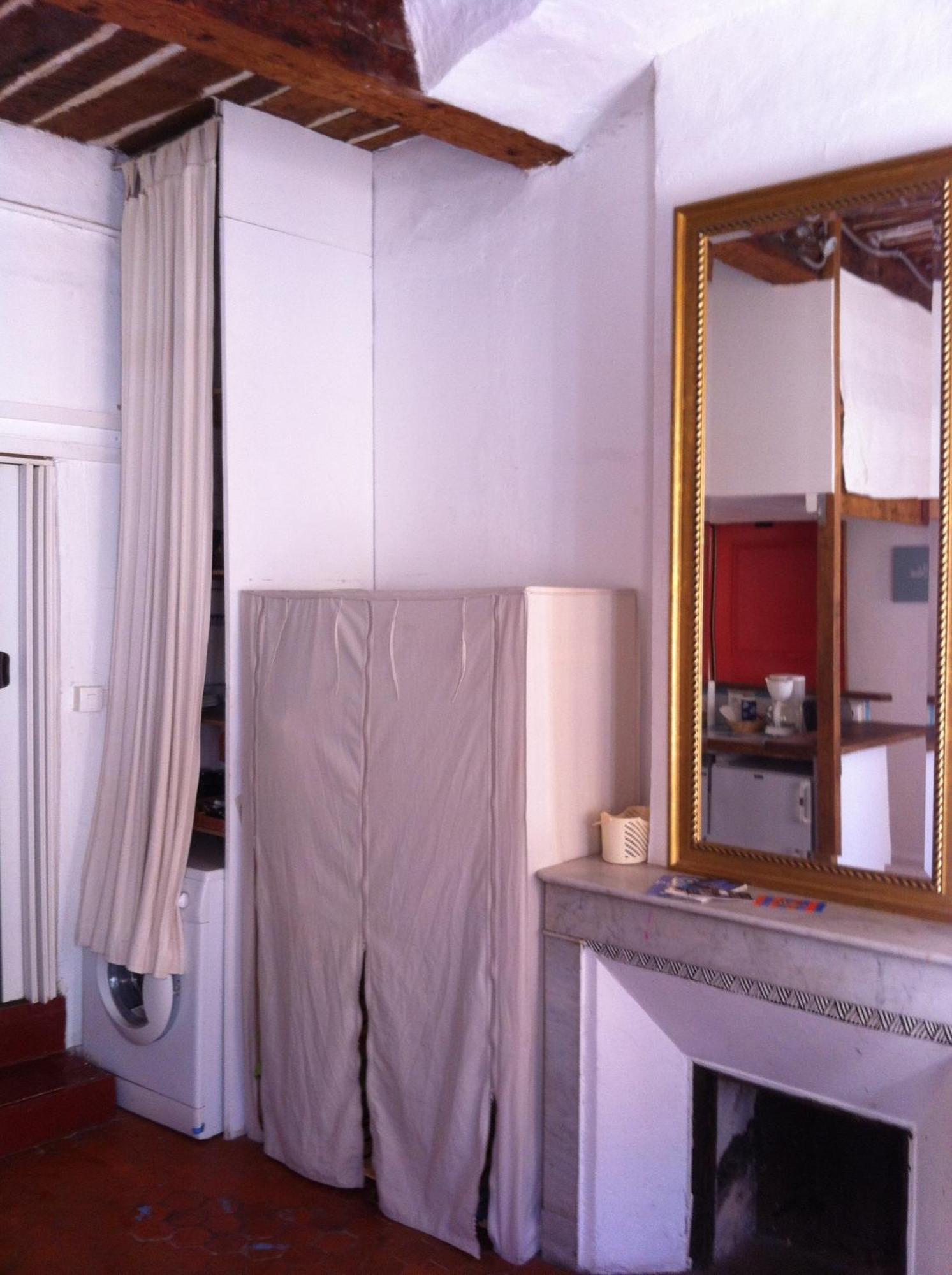 Les Petits Studios/Mezzanine Du Panier Marseille Luaran gambar
